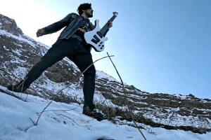 7fb32b3b-6156-5e81-4436-83c04757a6d3