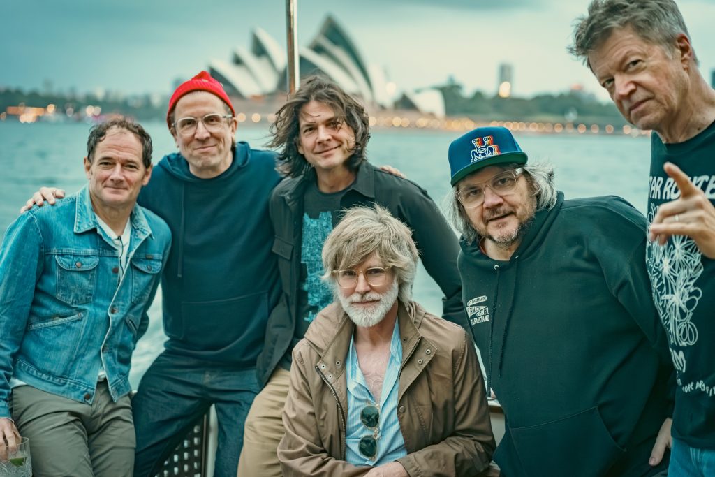 EVENTOS | Wilco confirma a Niño Cohete para su concierto en Chile este 2 de junio
