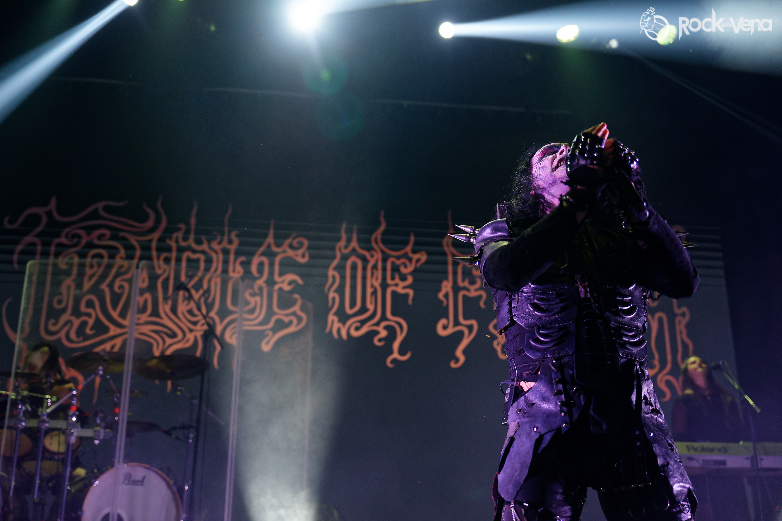 REVIEW CONCIERTO | Cradle of Filth: Una liturgia de sombras en el Teatro Coliseo
