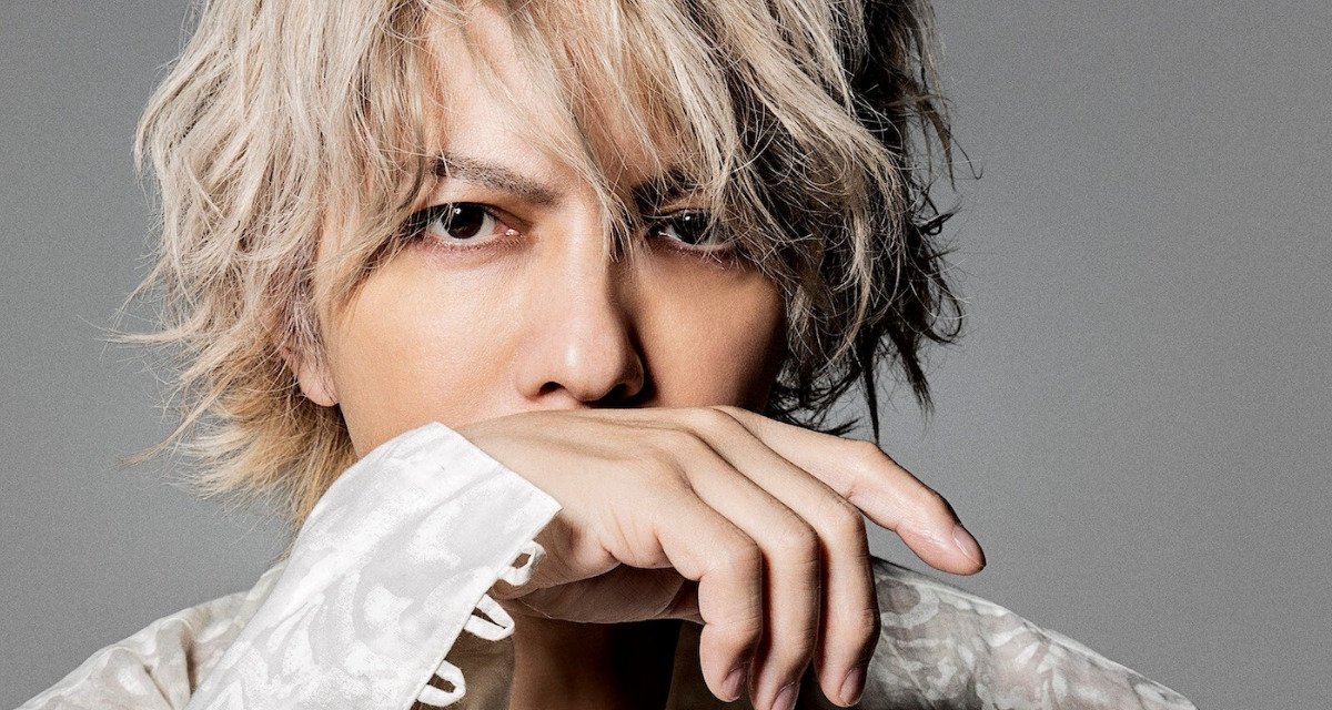 hyde-nostalgic-2021-top