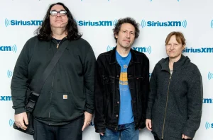 Yo-La-Tengo-2018-siriusxm-billboard-1548