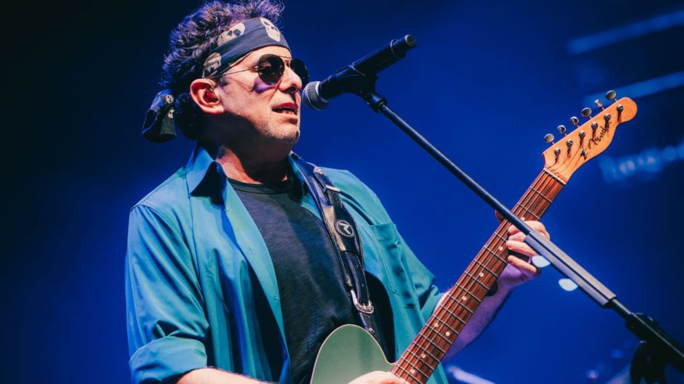 andres-calamaro-se-presentara-en-el-movistar-arena-2026225