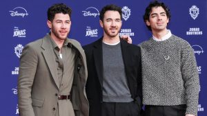 AFP__20251203__86ZD7LG__v1__HighRes__JonasBrothersHandAndFootPrintCeremony.jpg