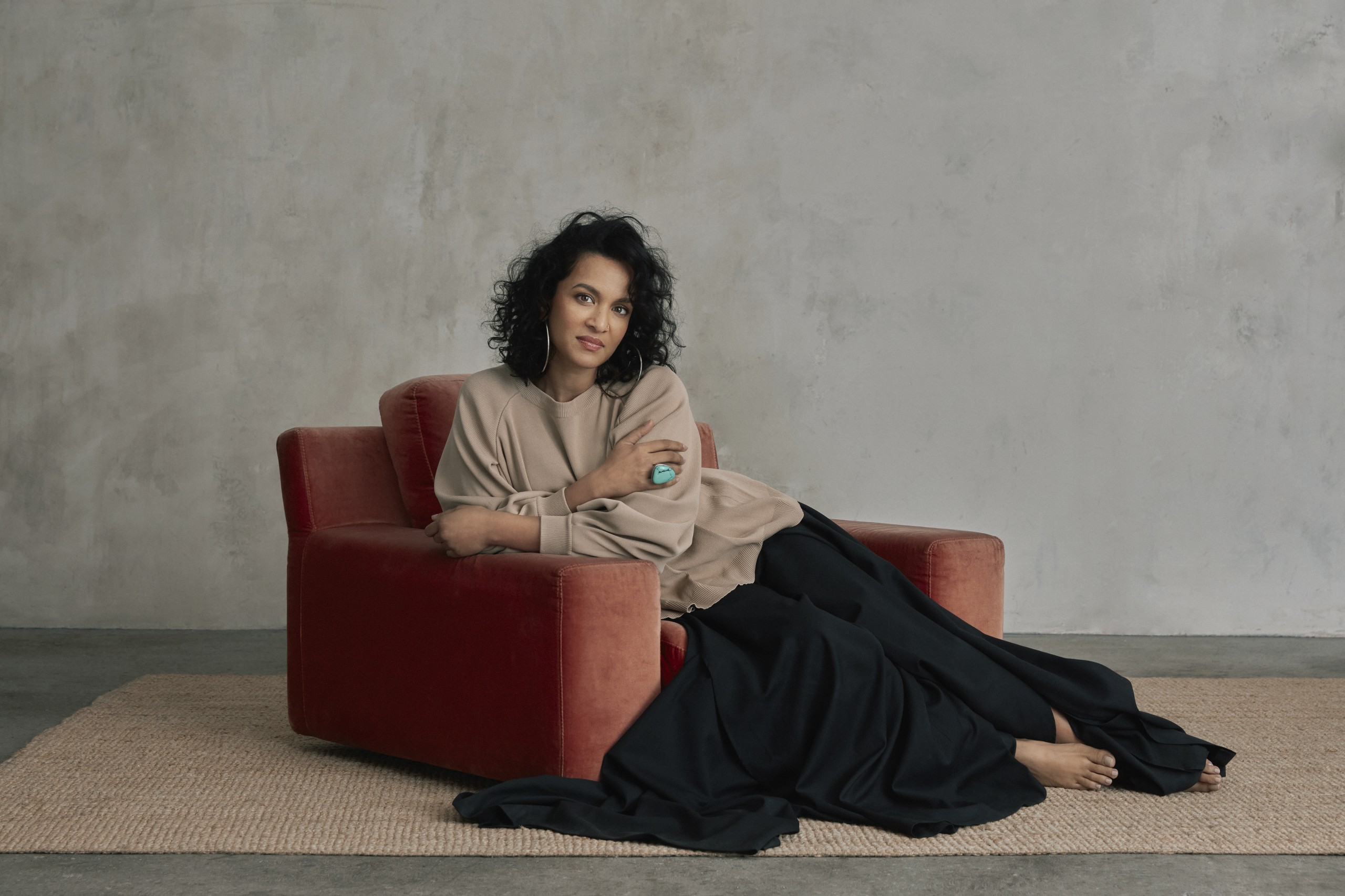 laura-lewis-2-41-pm-anoushka-shankar-0061-9-lr-11-1000x-q90