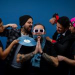 NACIONAL | El «punto de partida» hacia su próximo álbum: Quién Quiere Vivir Para Siempre lanza su nuevo single y videoclip «START»