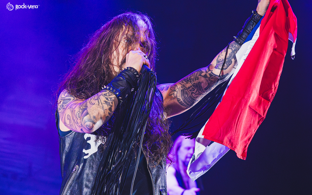 amorphis-01